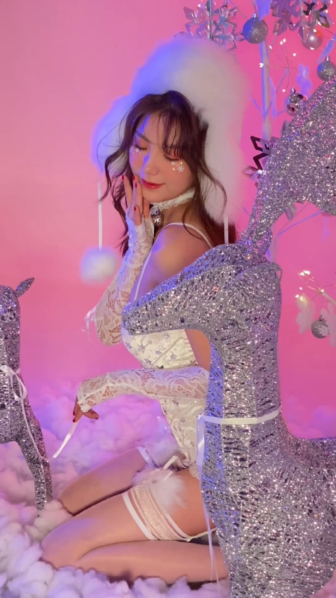 最新寫真視頻,最新寫真視頻，探索自然美景的旅行，尋找內(nèi)心的平和