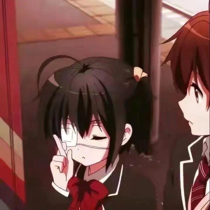 日常甜蜜戀愛動漫，陪伴與溫馨的瞬間