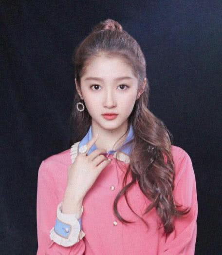 皇族后裔明星，星光下的貴族血脈傳奇