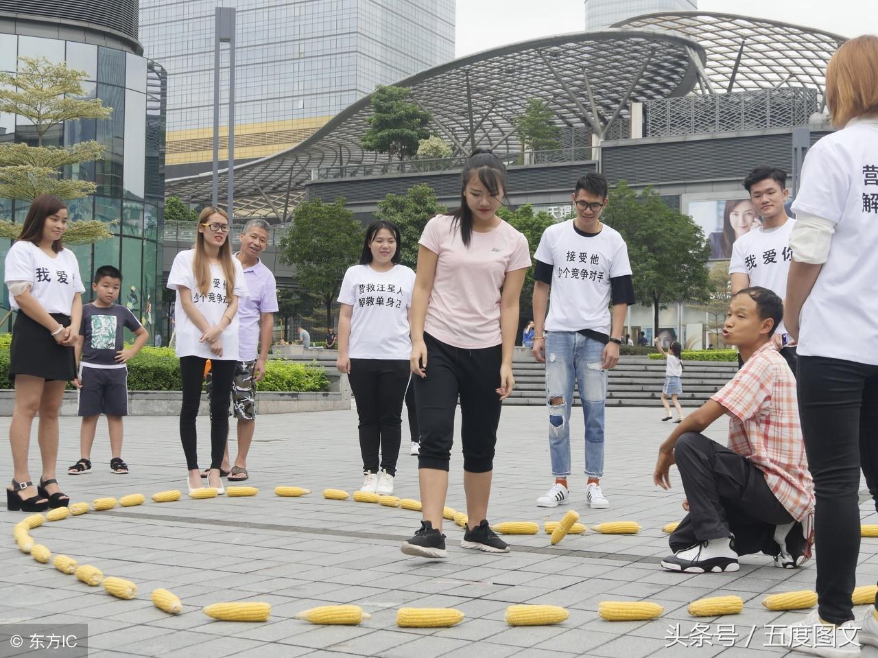 大叔微笑新篇章，科技巔峰之作，引領(lǐng)未來生活新體驗