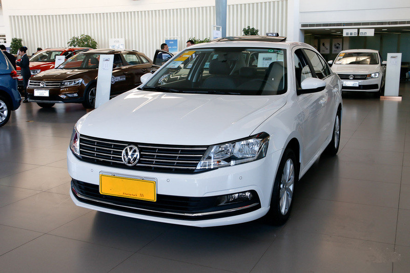 大眾朗逸新款車型圖片揭秘，小巷中的驚喜寶藏