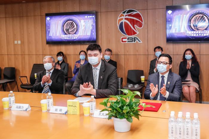 熱血沸騰！今晚藍球比賽激戰(zhàn)小紅書