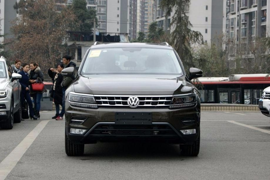 最新途觀L車型，小巷中的隱藏特色與探索之旅的揭秘