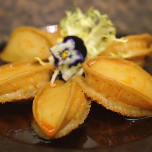 小巷美食秘境探索，by鮑魚最新之旅