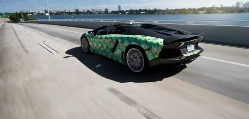 詹姆斯最新座駕揭秘，深度解析其車輛觀點(diǎn)與特性