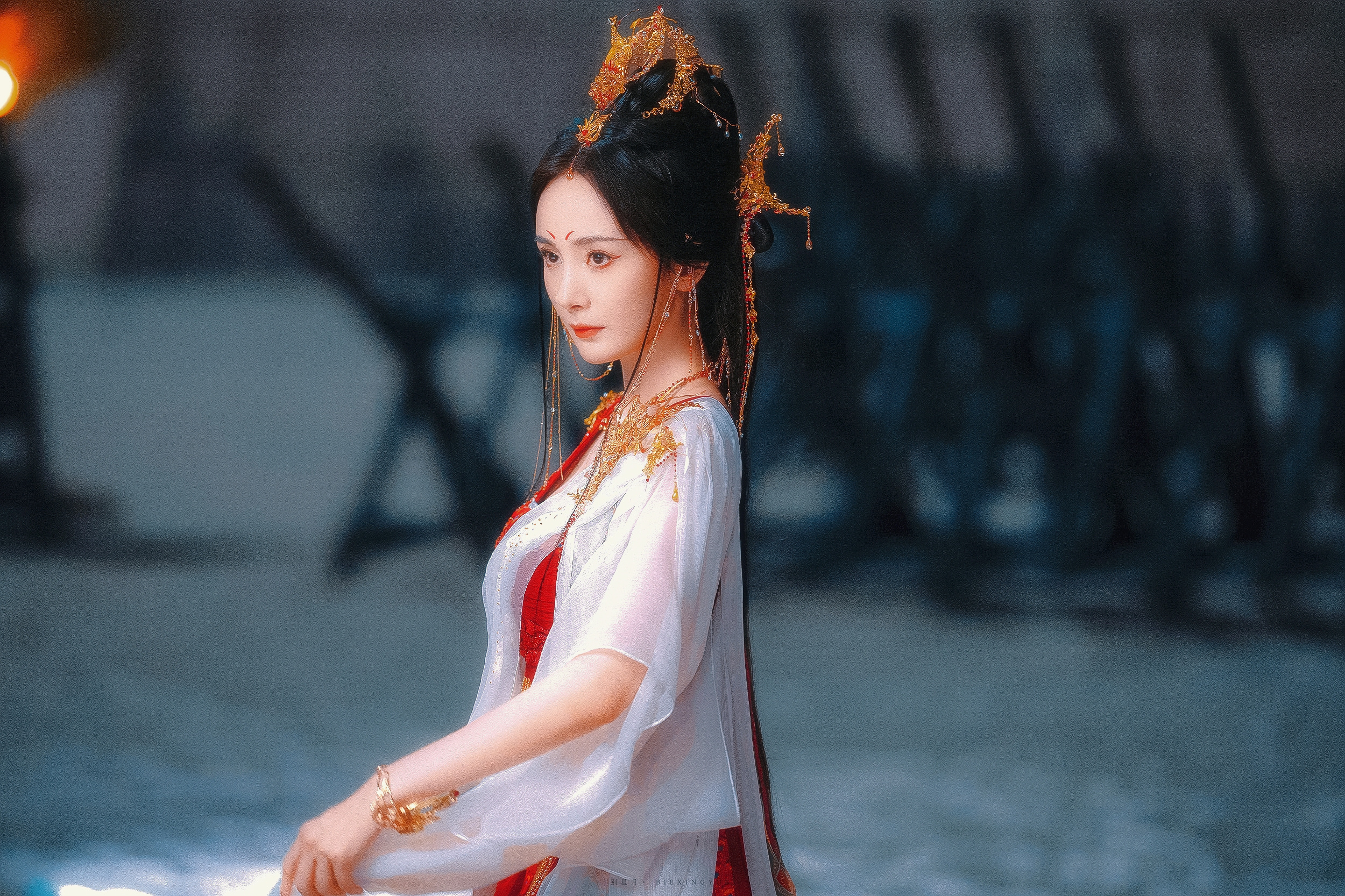 楊冪最新電視劇，魅力四溢的視覺盛宴！