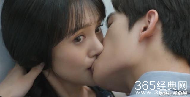 最新電視劇吻戲深度分析與個人觀點(diǎn)分享