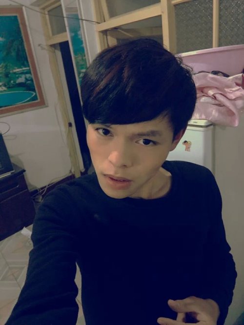 網(wǎng)絡紅人黎偉最新圖片，公眾焦點與文化多元表達風采展現(xiàn)